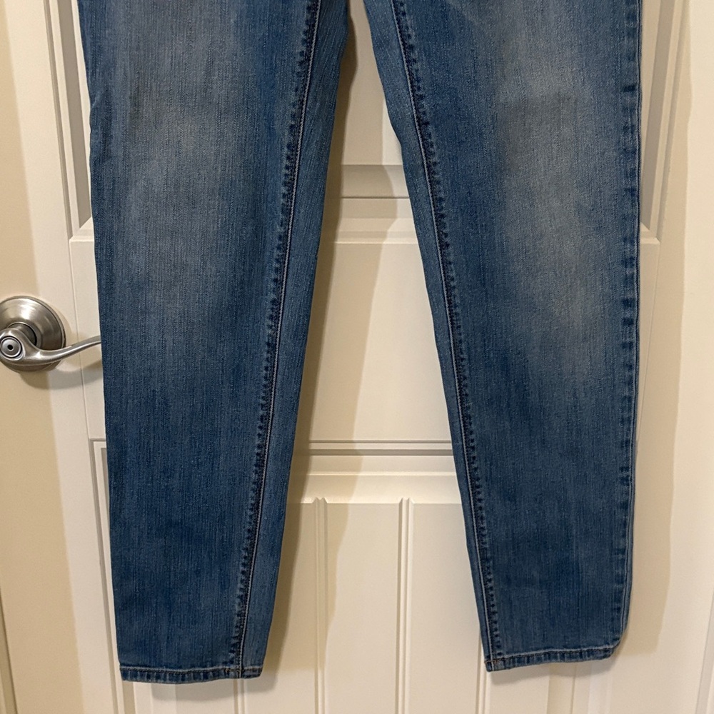 White House Black Market Women's Jeans - Picture 9 of 15